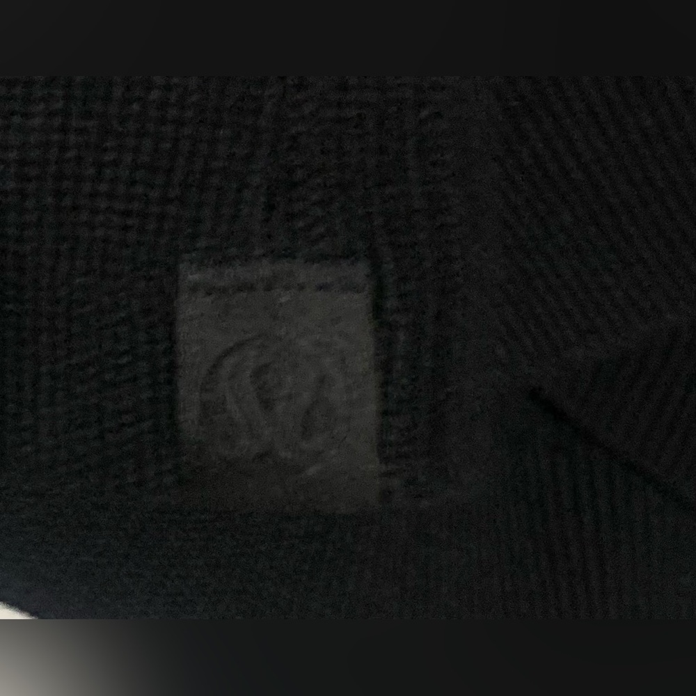 Lululemon Reversible Crossover Sweater Black Cashmere Blend - Picture 6 of 7